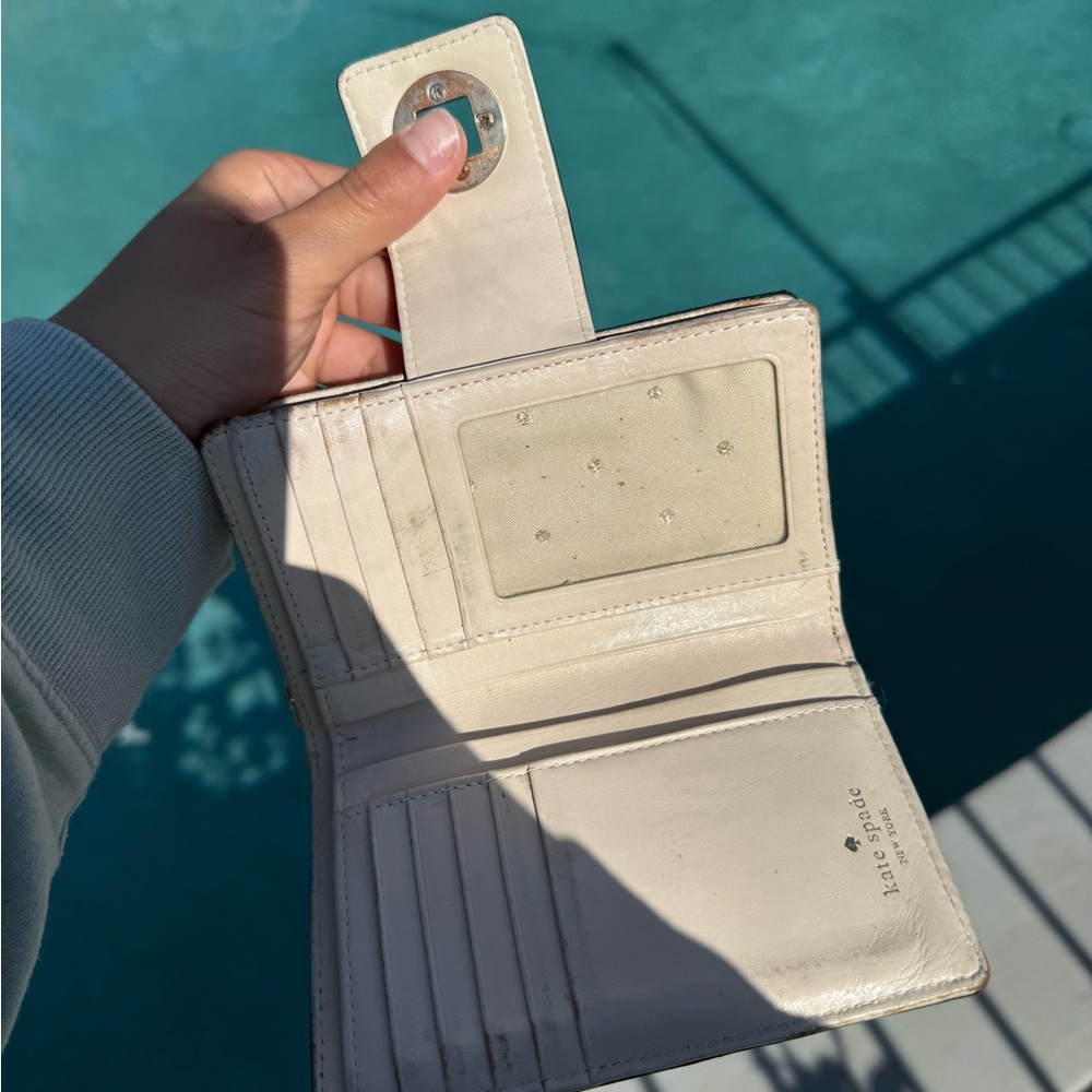 Kate Spade Black Textured Women's Wallet - Picture 3 of 7